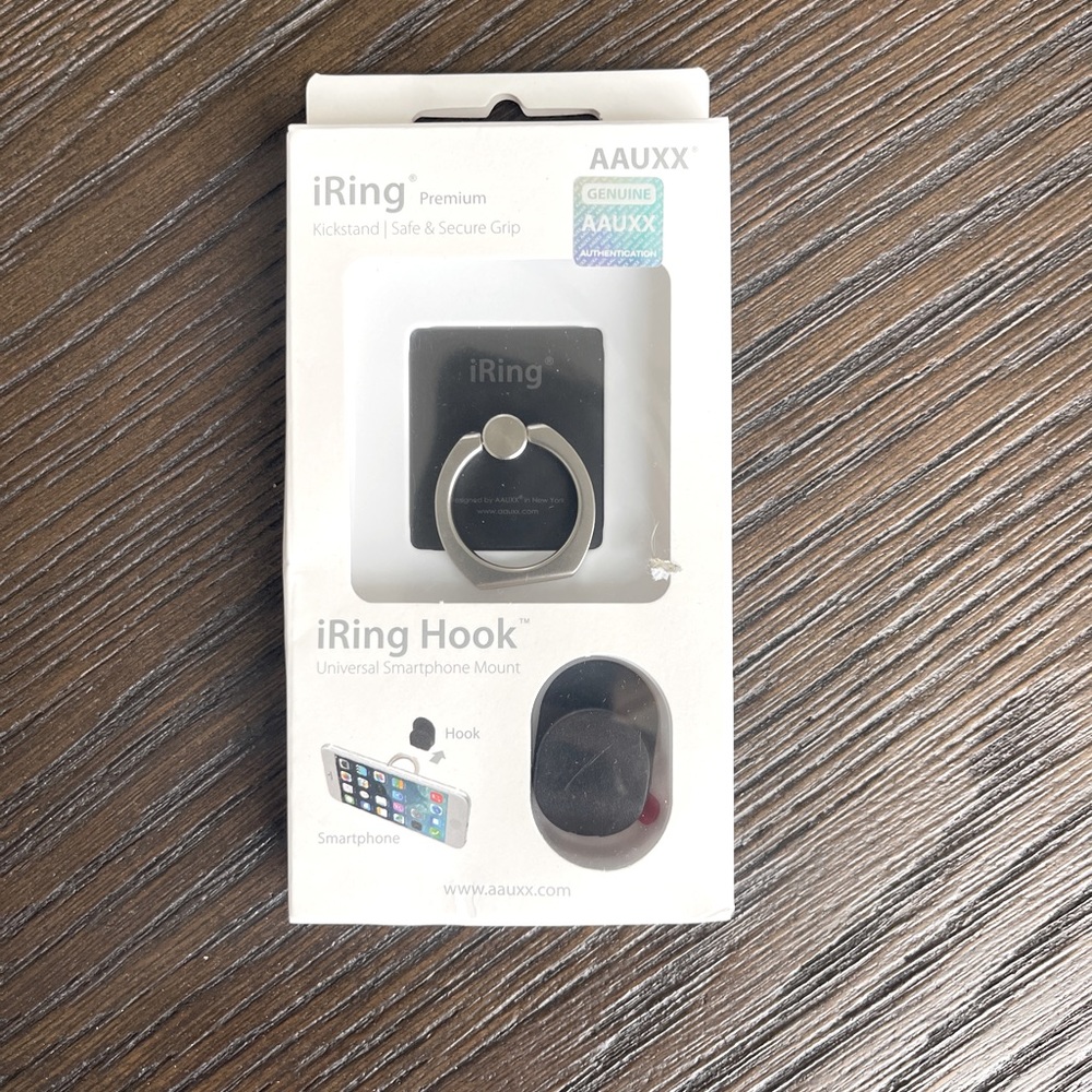 NEW in Box iRing Hook Universal Cell Phone Grip Mount Stand
